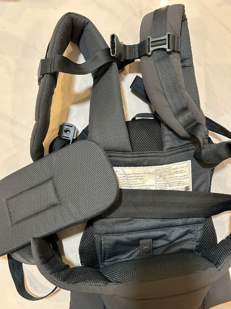 green label relaxing ベビーキャリアオン　抱っこ紐