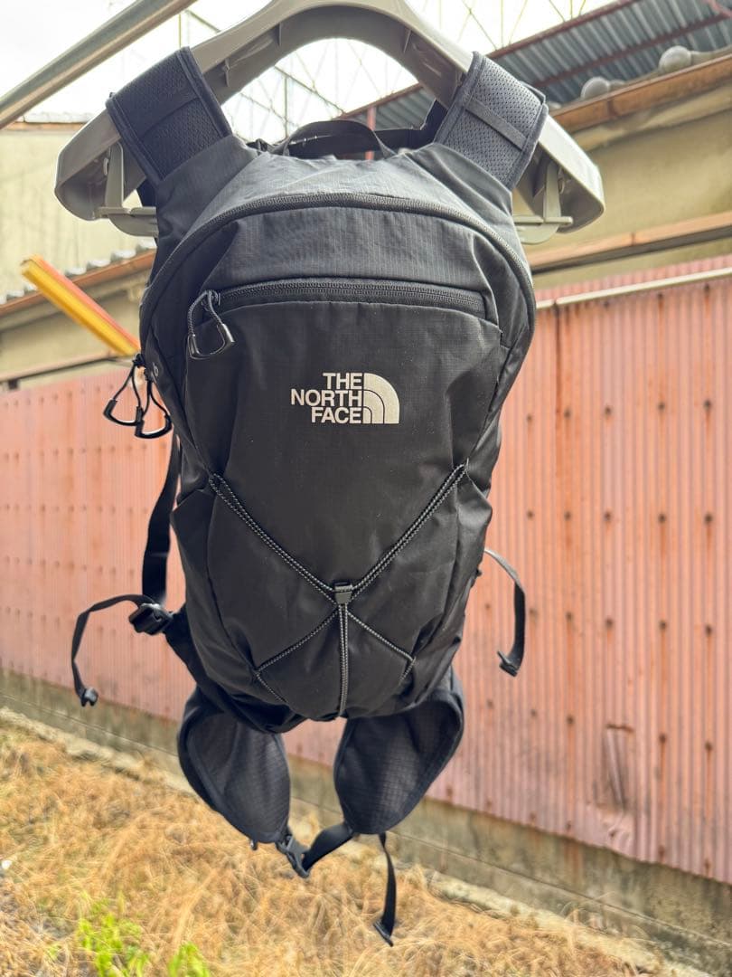 ノースフェイス　アイビス16 ザック NM62397 16L 現行品 美品