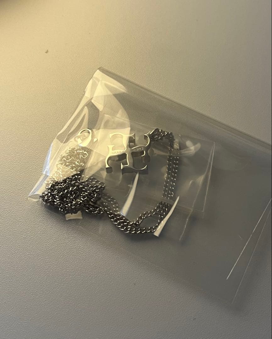 【GRAiL】 Cross logo necklace