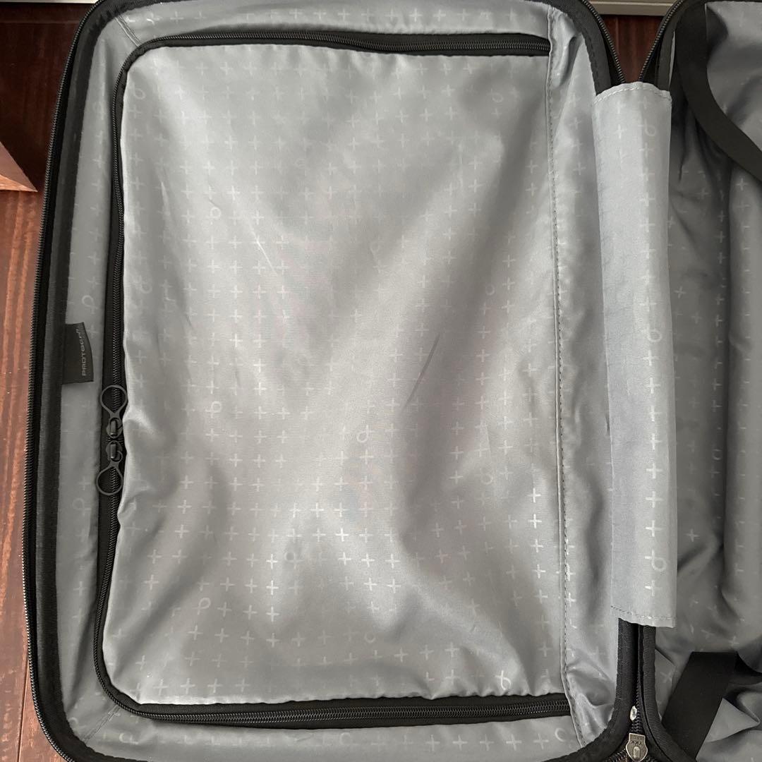 プロテカエアロフレックススーツケース　35ℓ 機内持ち込み　軽量2.1kg