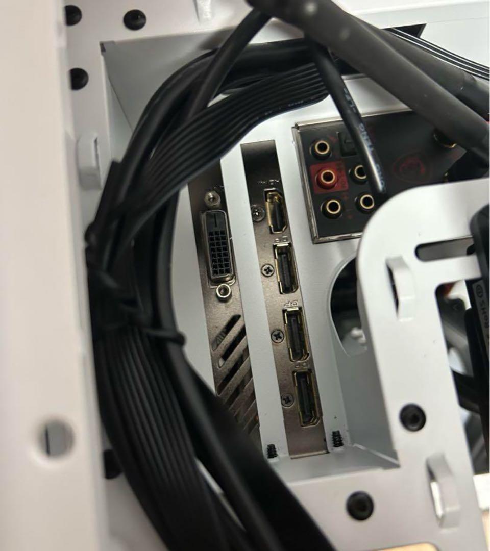 ゲーミングPC Windows11搭載 グラフィックボード無し