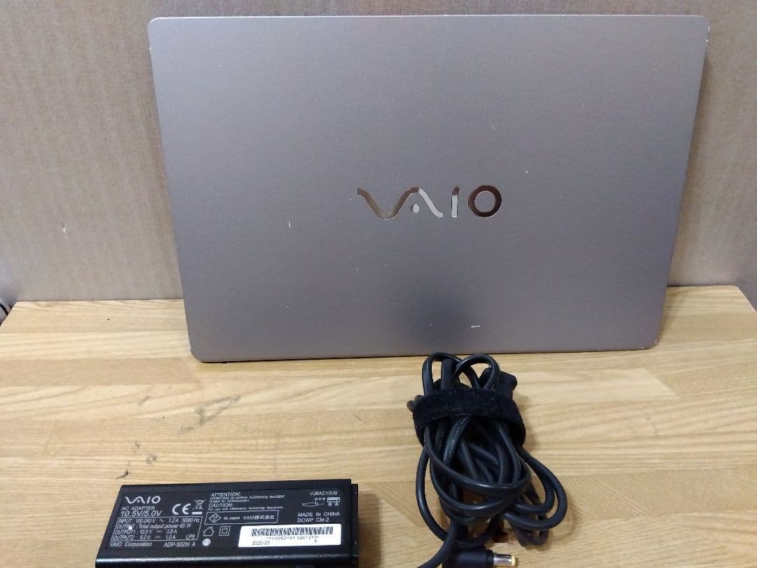 Windowsノート本体 VAIO VJS111D i5-6200U