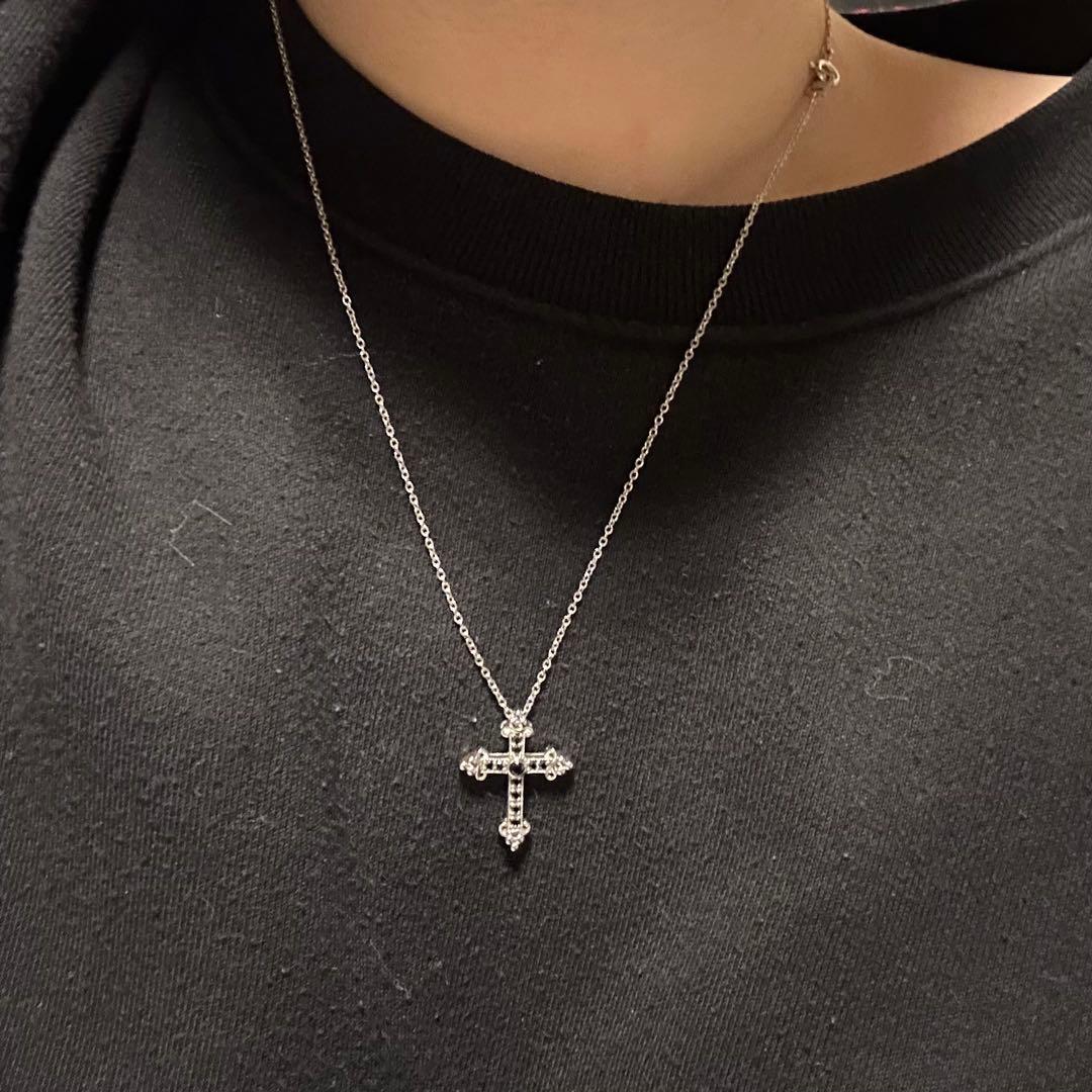 Justin Davis クロス ネックレス