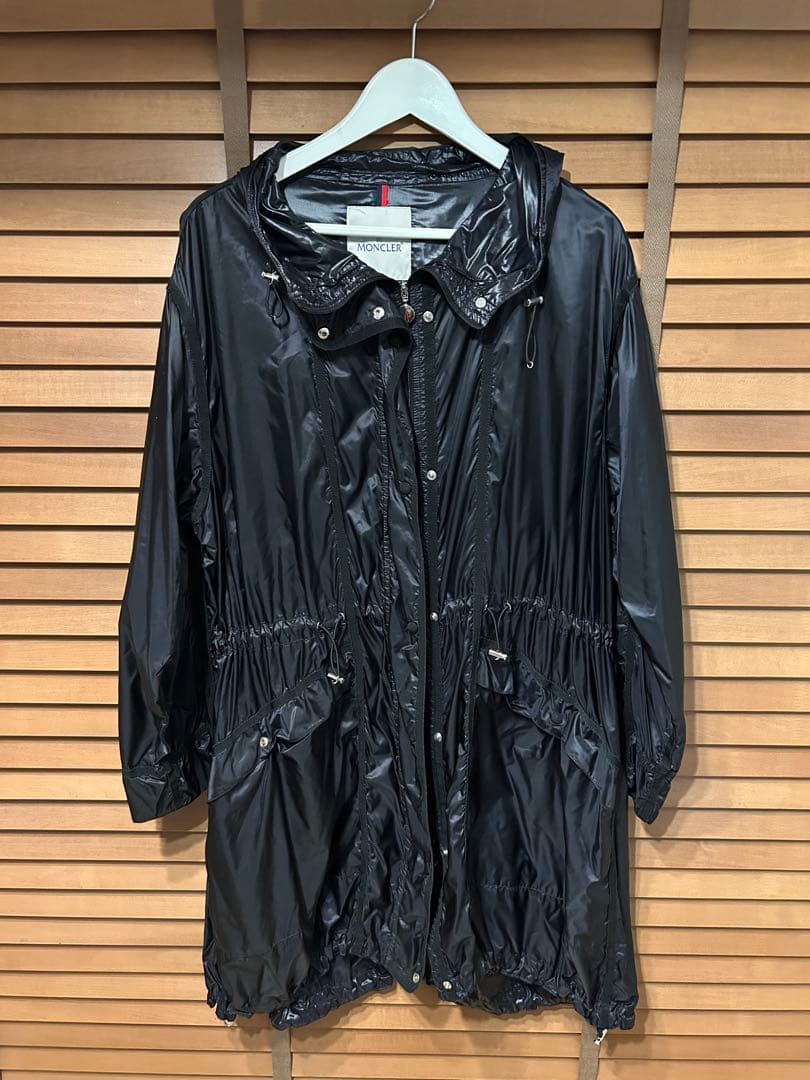 【とんさま専用】Moncler モンクレール ブラックナイロンフード付き
