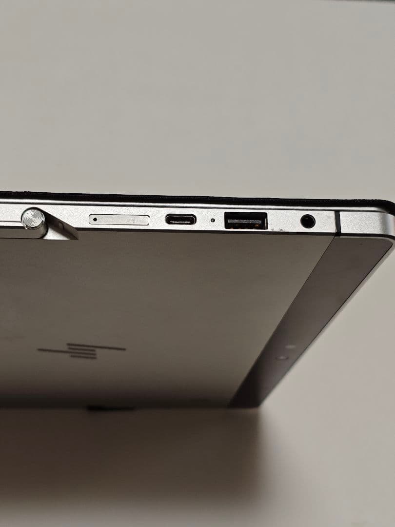 HP Elite x2 1012G2 第7世代Core-i5/8GB/250GB