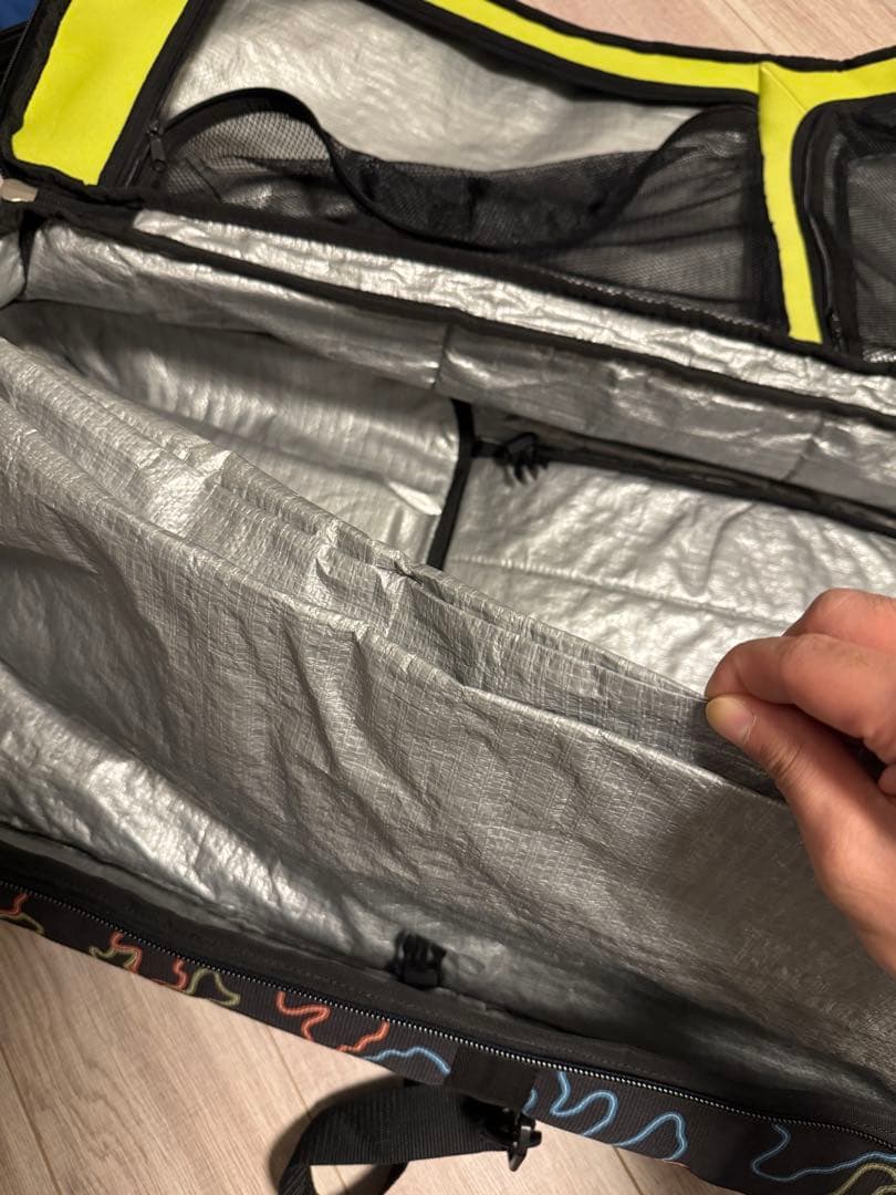 Burton ak ウィーリー 3way ボードバッグ　166cm スノボ