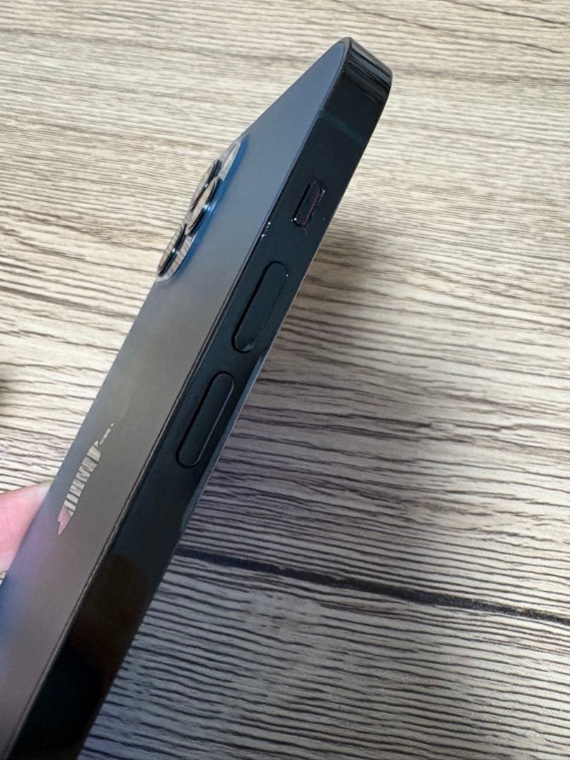 iPhone12 Pro 中古品128ギガ　状態良　Apple