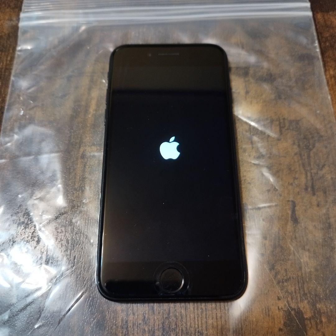 iPhone se ブラック 第2世代 128GB 本体のみ