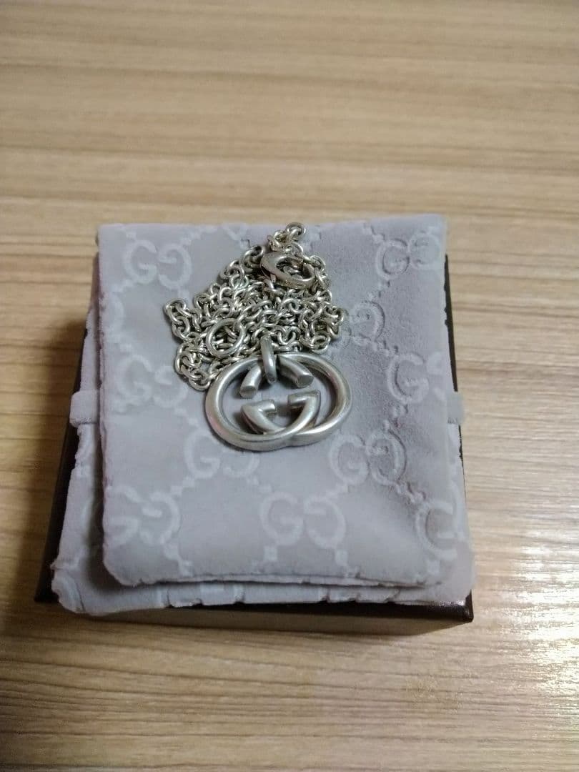 GUCCI　ネックレス　トップ2個