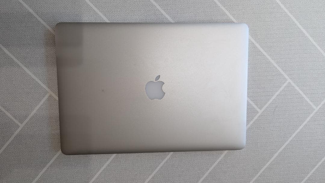 MacBook本体 MacBook Pro A1398