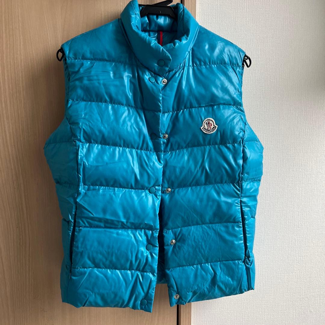 MONCLER ノースリーブダウンベスト 青