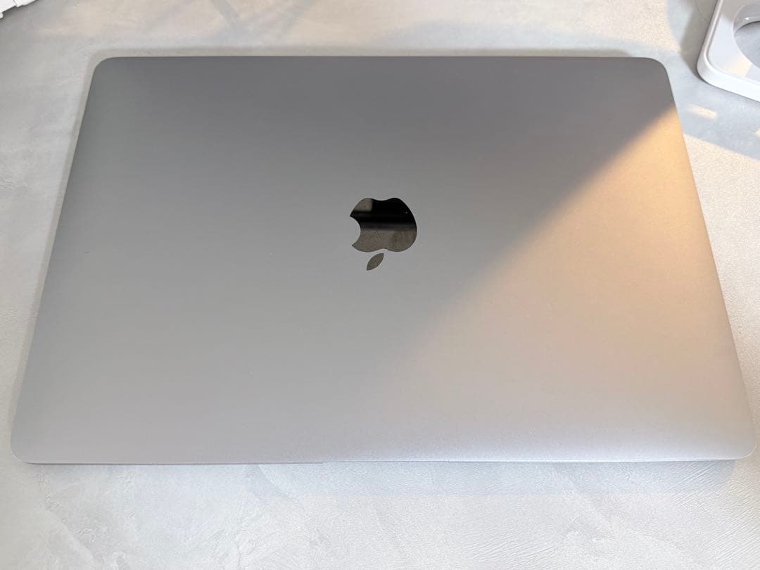 【M1】MacBook Air 256GB メモリ16GB(USキー)