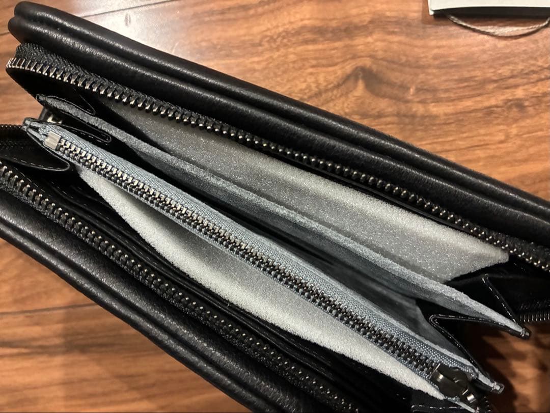 土屋鞄 黒 長財布