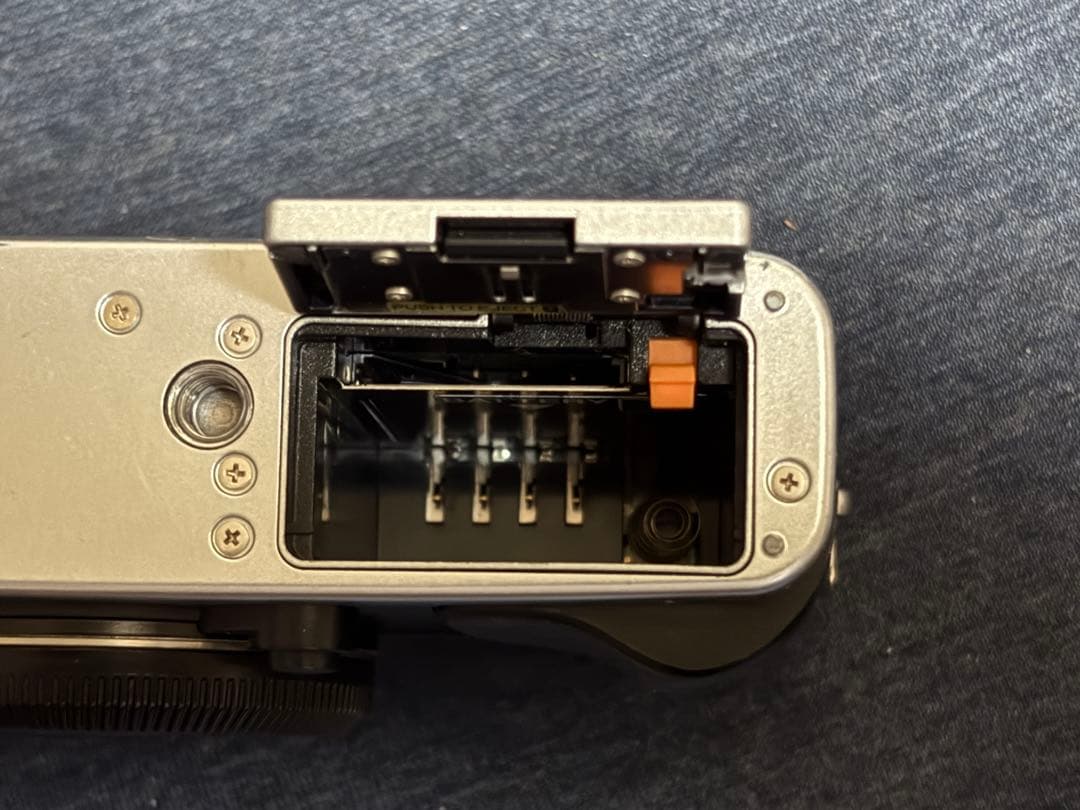 FUJIFILM X-E3 シルバー 15-45mm レンズセット