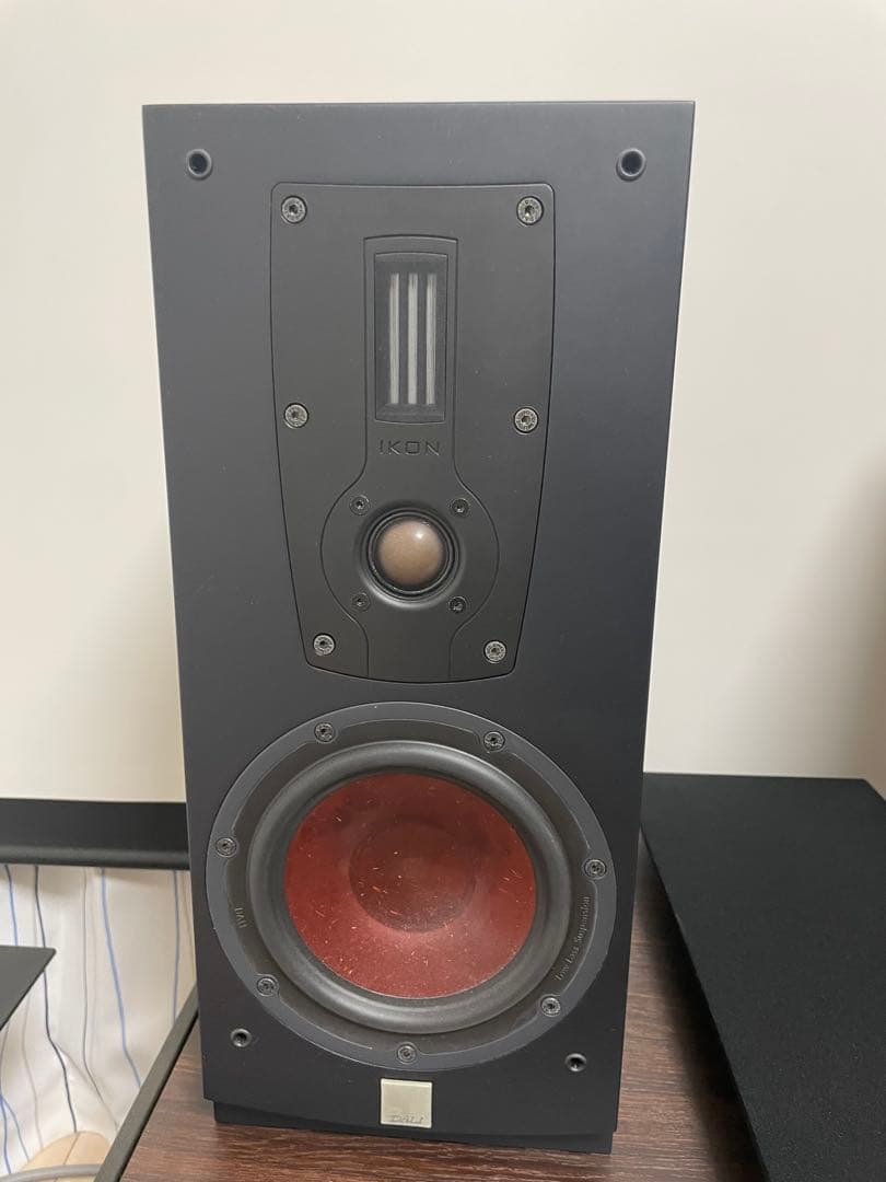 スピーカー・ウーファー DALI IKON2 MK2