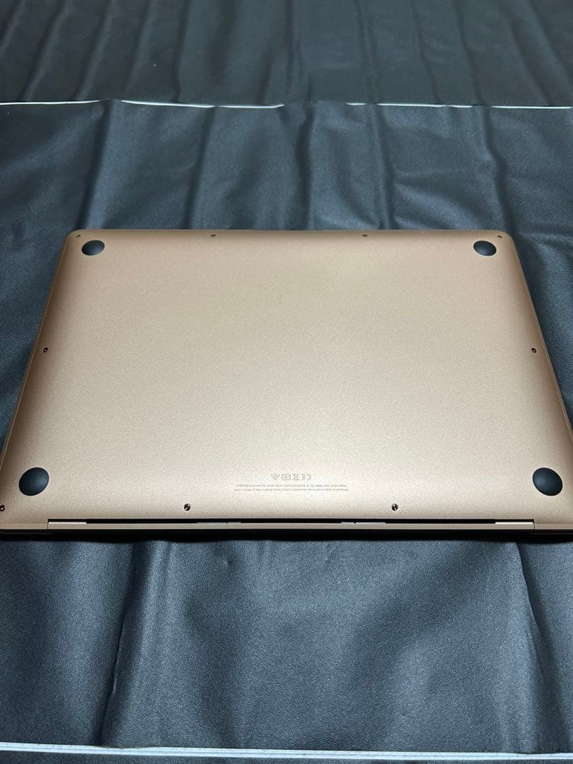 【美品】MacBook Air 13-inch M1 8GB 256GB