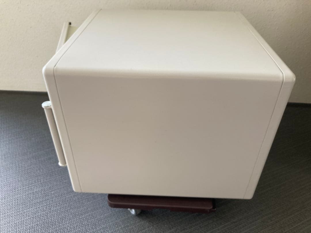 Sentry Safe ファイアーセーフ テンキー式耐火金庫 SB0507