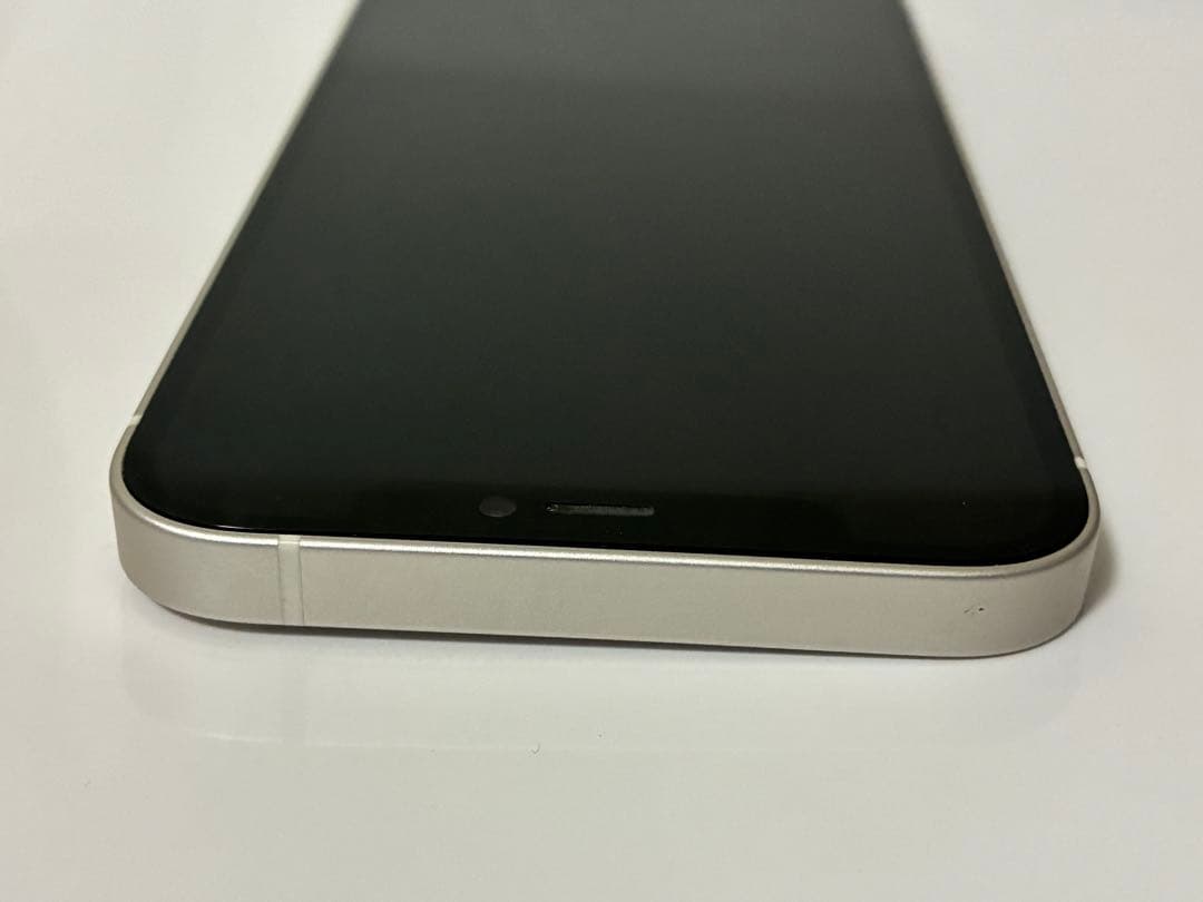 Apple iPhone 12 ホワイト 64GB 【外装美品・訳あり】