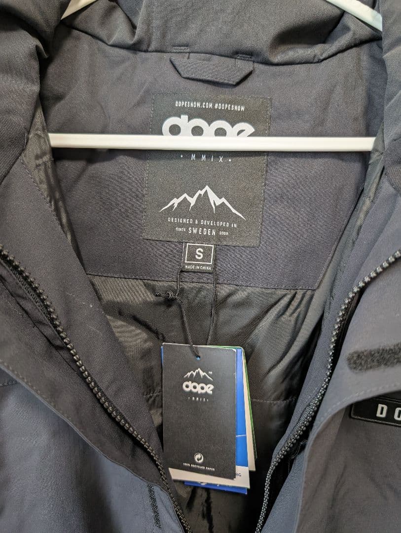 値下げ【新品】  Acme スキー・スノーボードジャケット Sサイズ