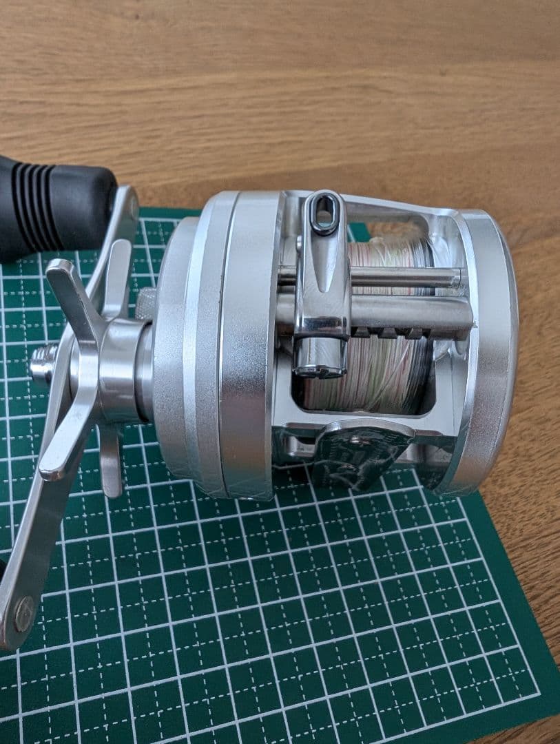 美品　機関良好　オシアカルカッタ 200HG PE2号　200mサービス