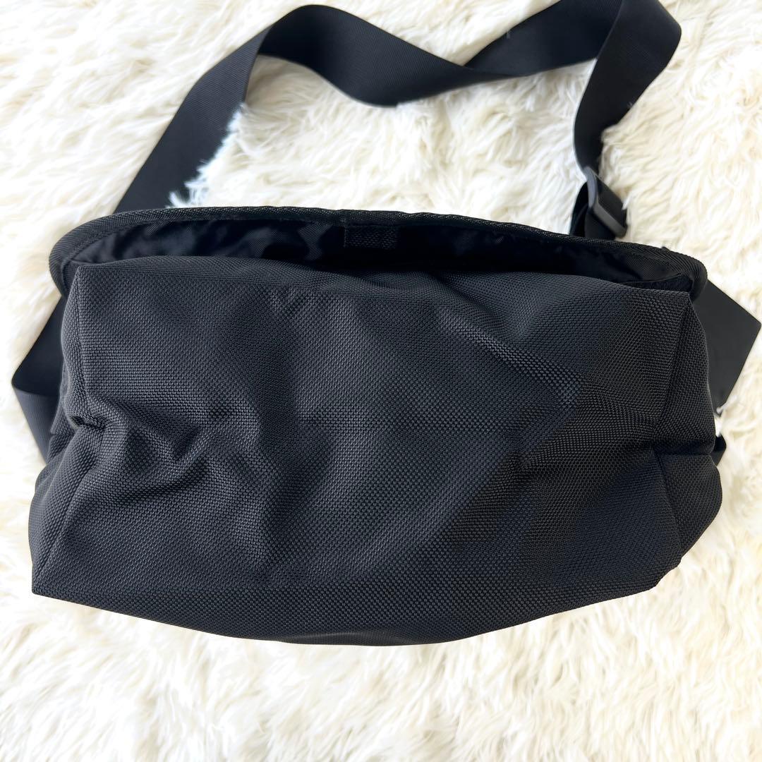 タグ付 未使用Y's NEW ERA messenger bag BLACK