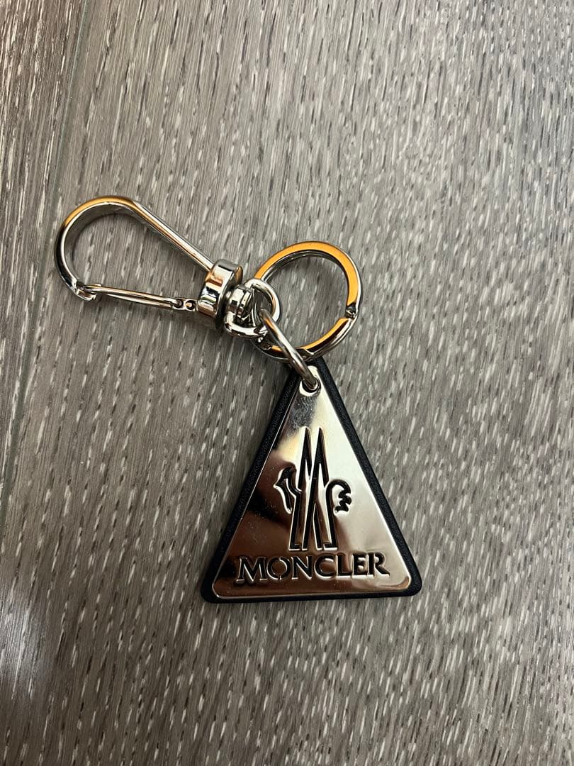 モンクレール　MONCLER キーホルダー