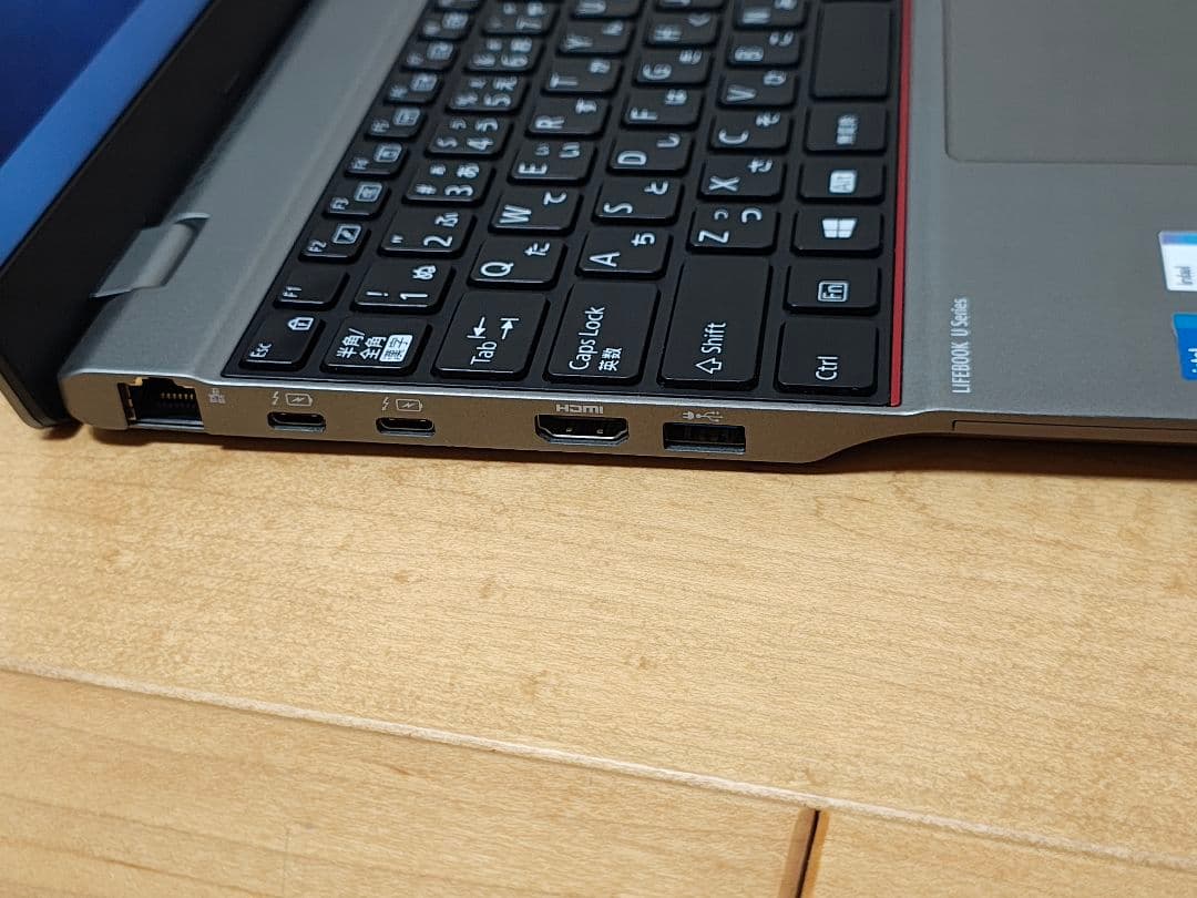 ☆美品☆ 富士通 LIFEBOOK U7511 Core i5 office