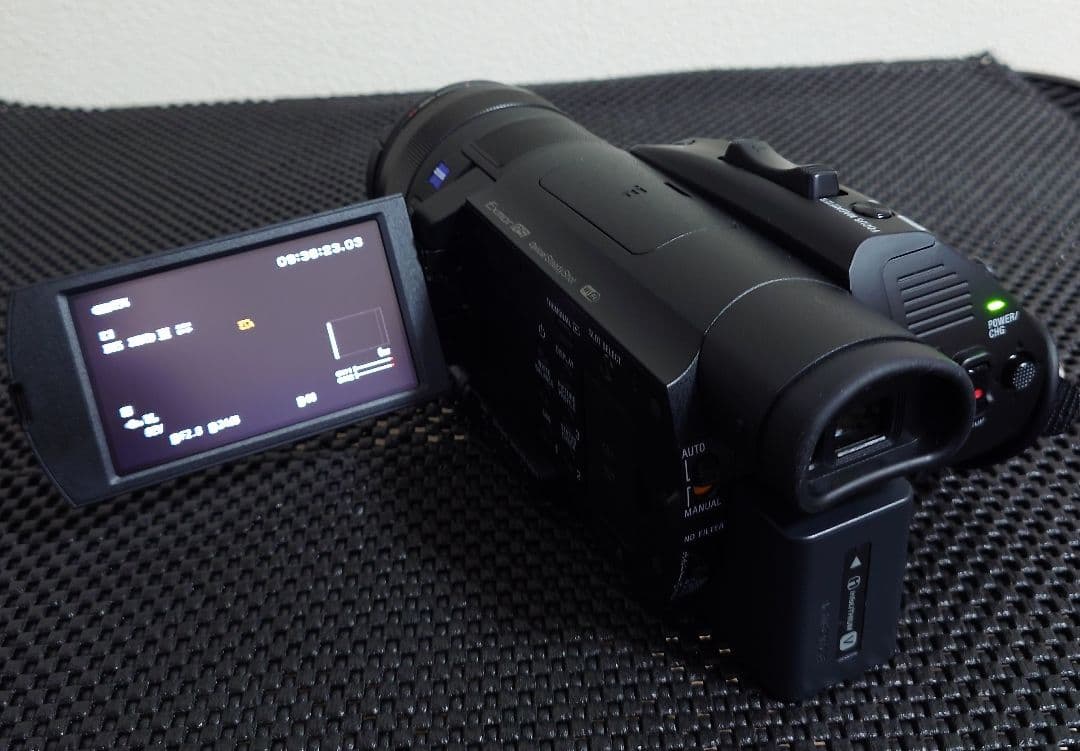 SONY FDR-AX700 4Kビデオカメラ 【超美品】 通電時間4×10H