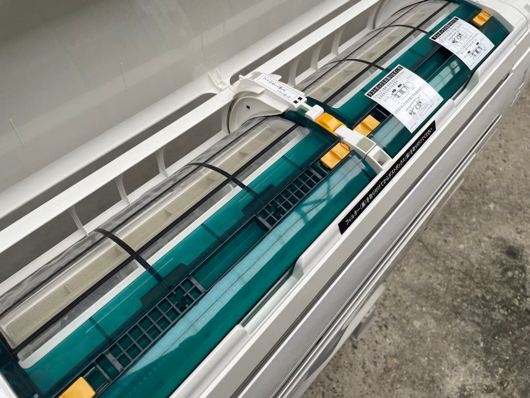 美品　ミツビシ お掃除機能付　6畳用エアコン　SRK22RY