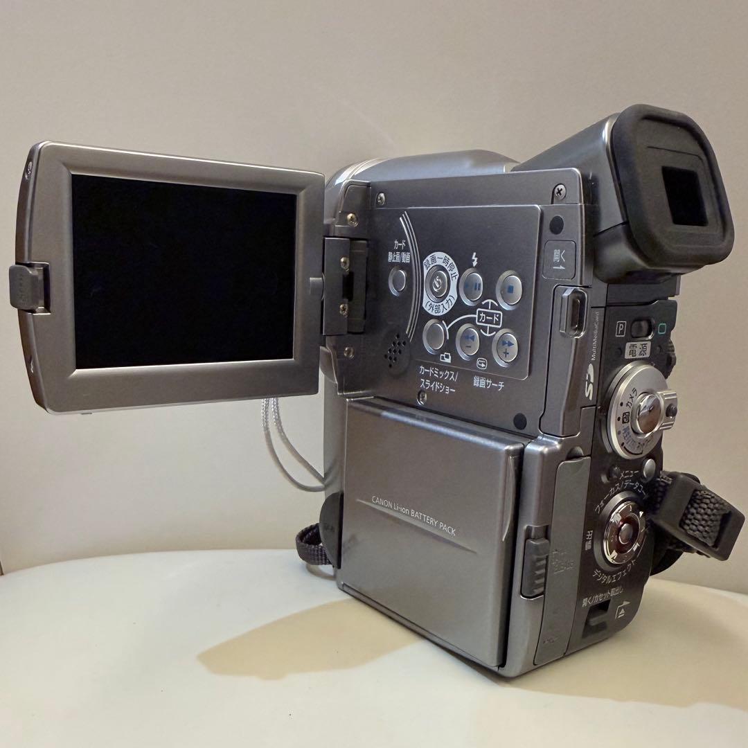 ビデオカメラ Canon IXY DV M2
