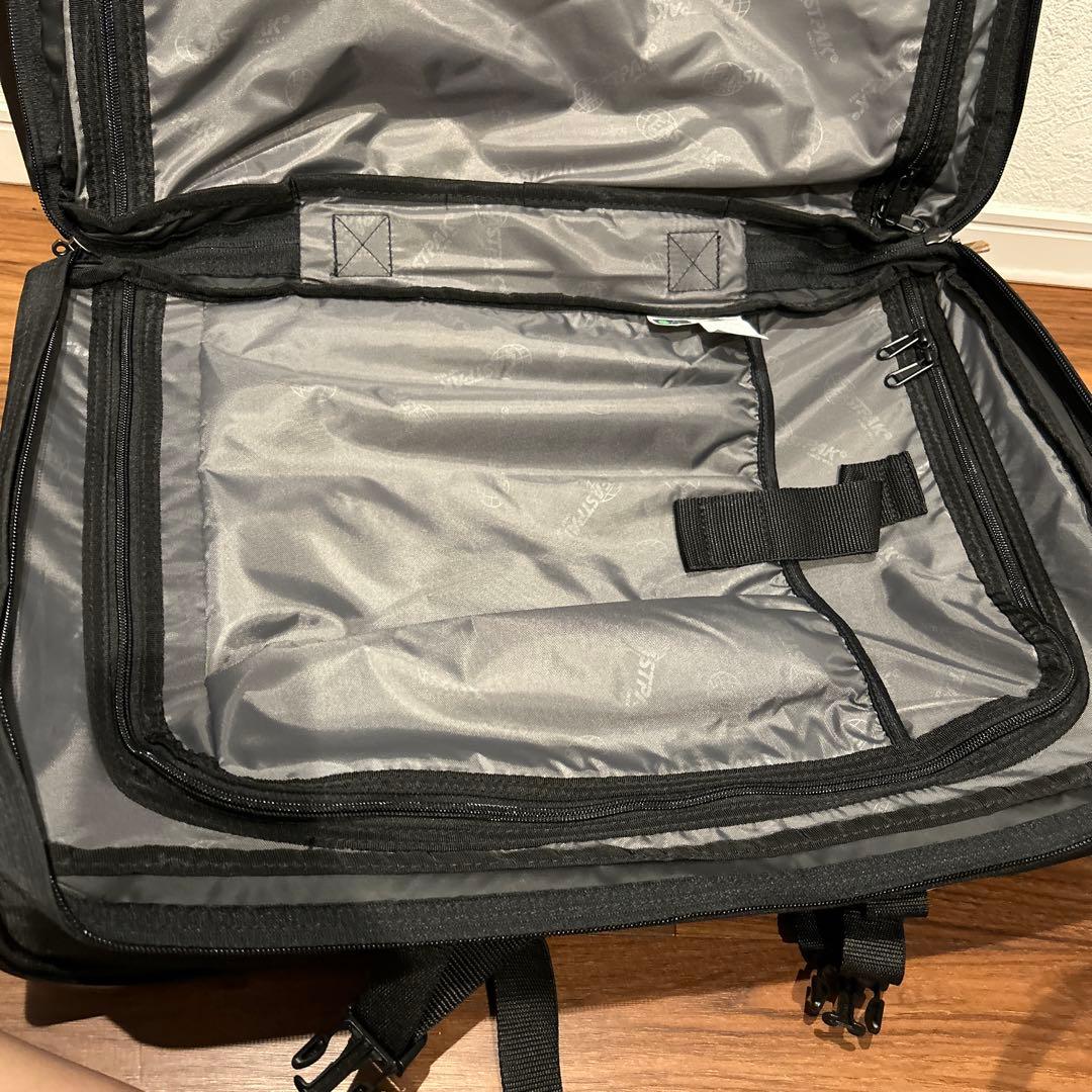 ☆ EASTPAK 　TRANVERZ トリムウィールドキャンバススーツケース