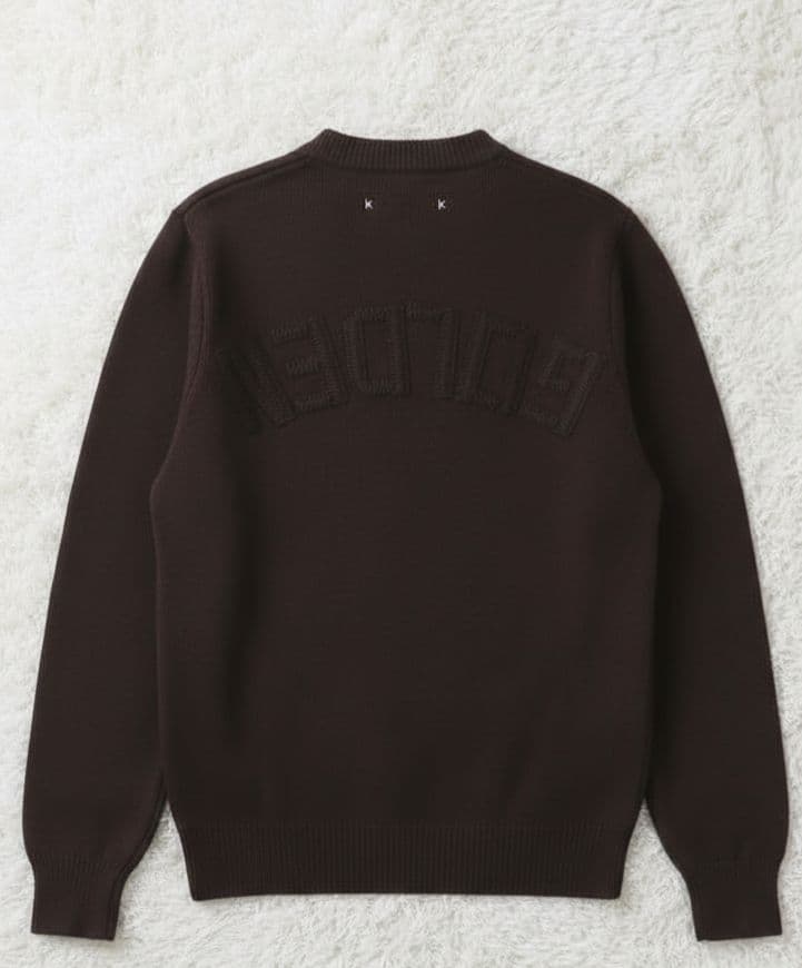 ゴールデングース【未使用級】バックロゴ クルーネック ニット　定価8.9万