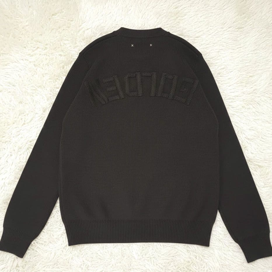 ゴールデングース【未使用級】バックロゴ クルーネック ニット　定価8.9万