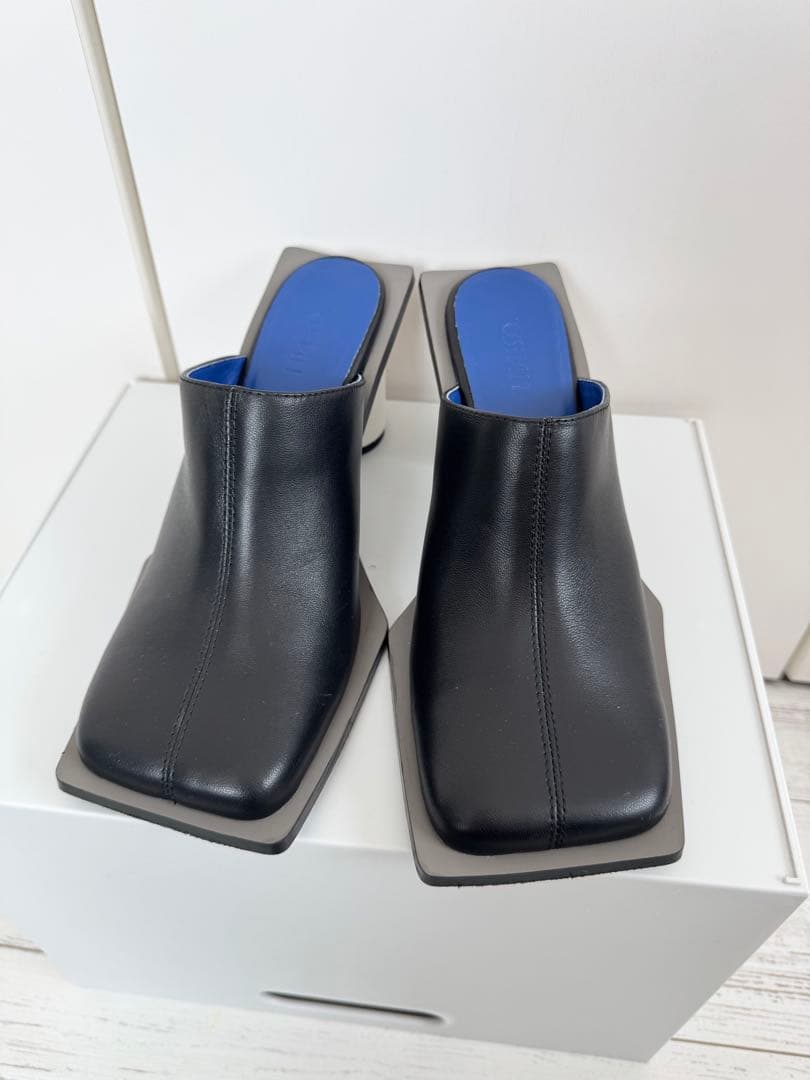 アンスリード　ワイドスクエアミュール　38 ブラック