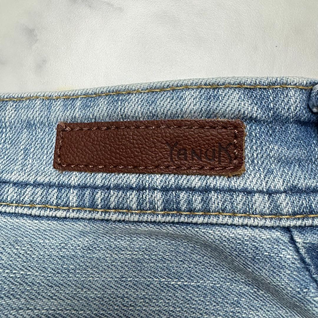 【美品】 希少サイズ YANUK JOAN ワイドストレートデニム 26