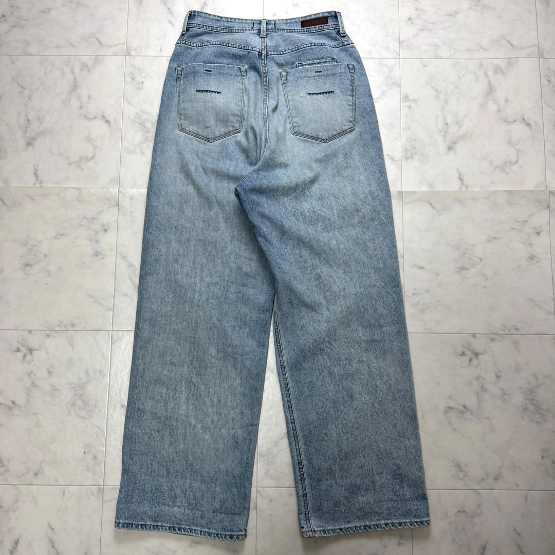 【美品】 希少サイズ YANUK JOAN ワイドストレートデニム 26