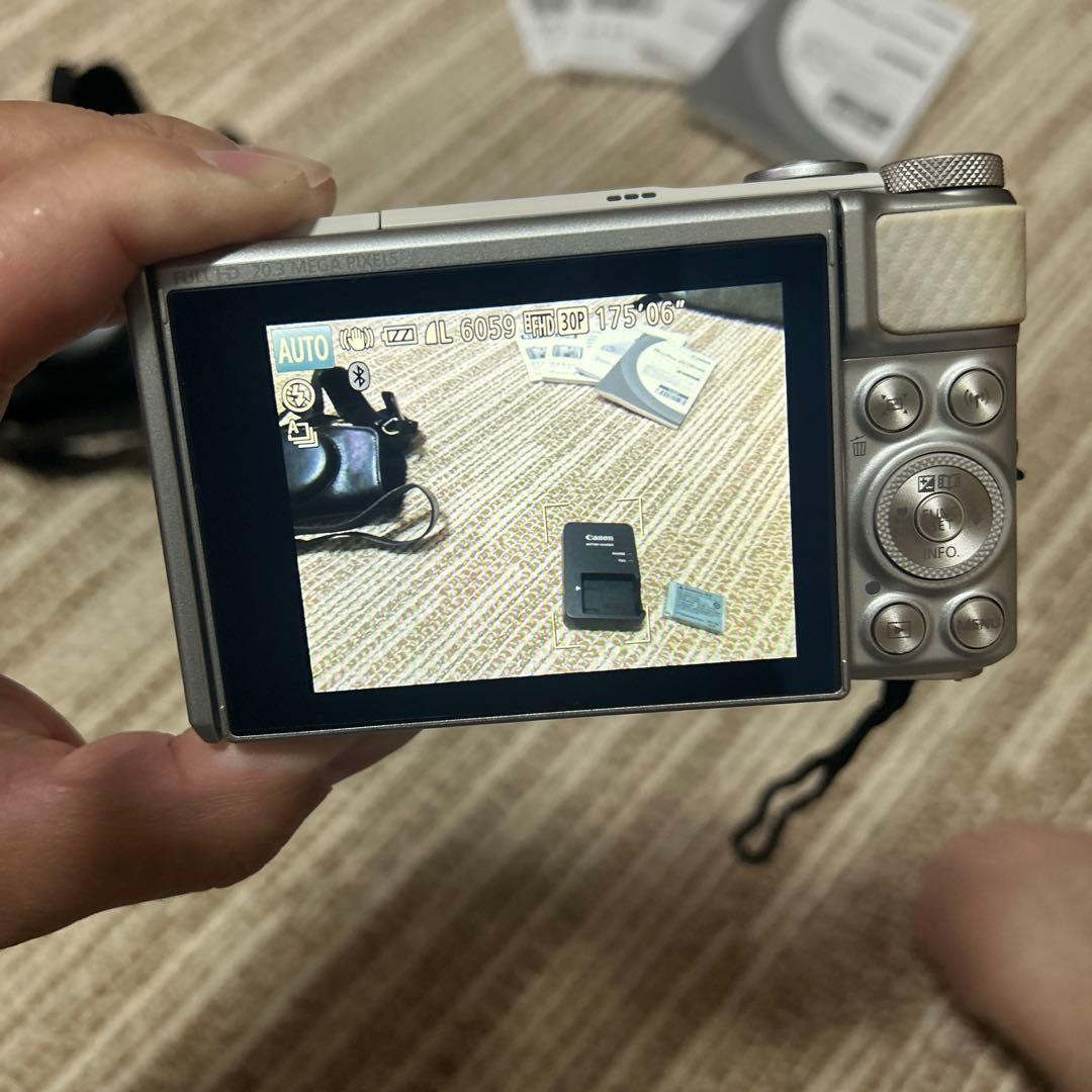 未使用品　付属品多数　Canon SX730 HS コンパクトデジタルカメラ