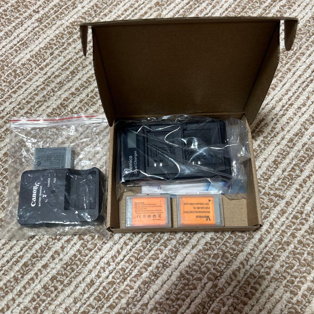 未使用品　付属品多数　Canon SX730 HS コンパクトデジタルカメラ