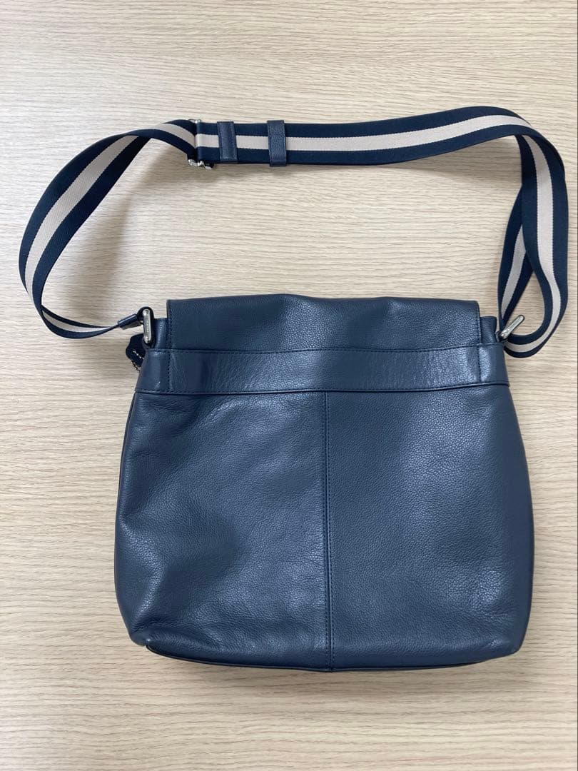COACH ネイビー レザー メッセンジャーバッグ◇