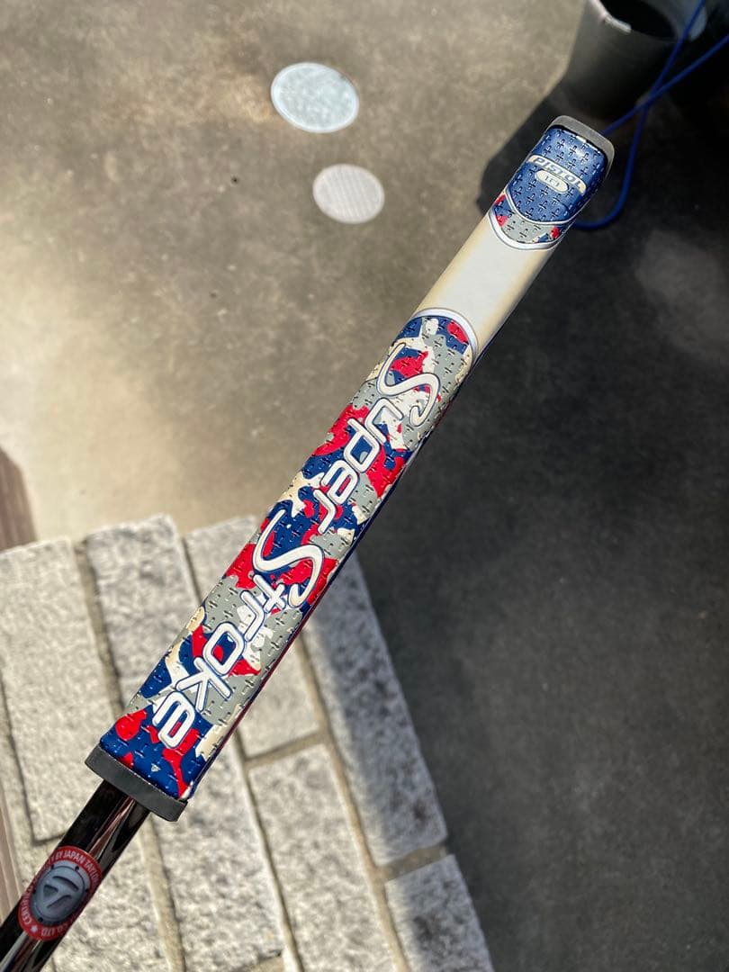 美品　テーラーメイド メーカーカスタムMy Spider TOUR パター 33