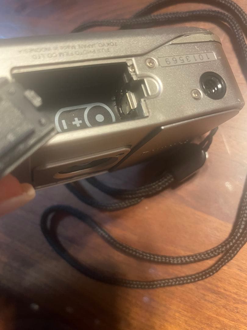 E74 富士フイルム TIARAII ティアラ コンパクトフィルムカメラ