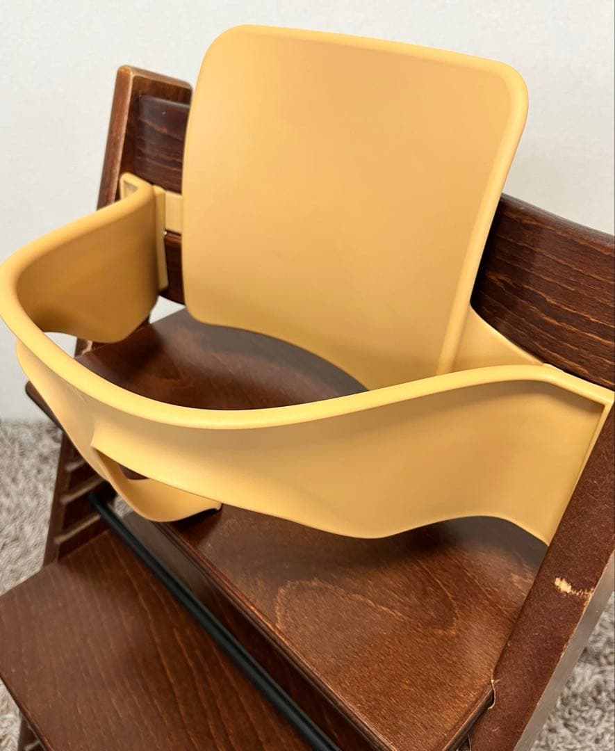 送料無料 ベビーガード付き ストッケ トリップトラップ ブラウン