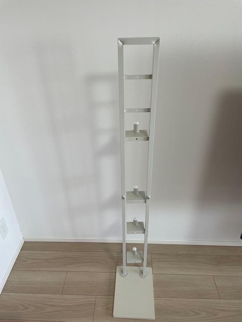 【送料込】Dyson V8 Fluffy＋ コードレス スティッククリーナー