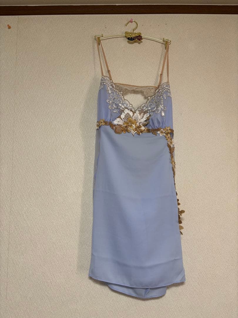 Saluteサルート★ 02グループ★プレステージSTJ202スリップハンガー付