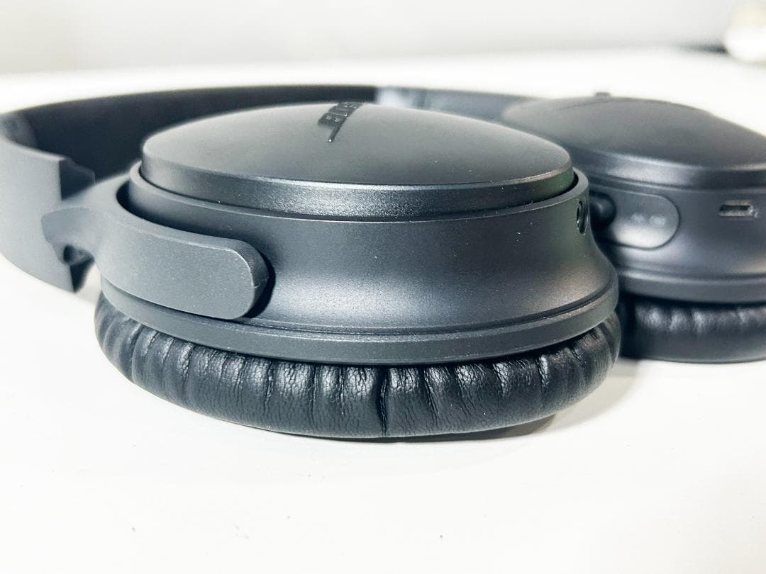 ★美品★Bose ワイヤレスヘッドホン【QuietComfort 35】FMQW