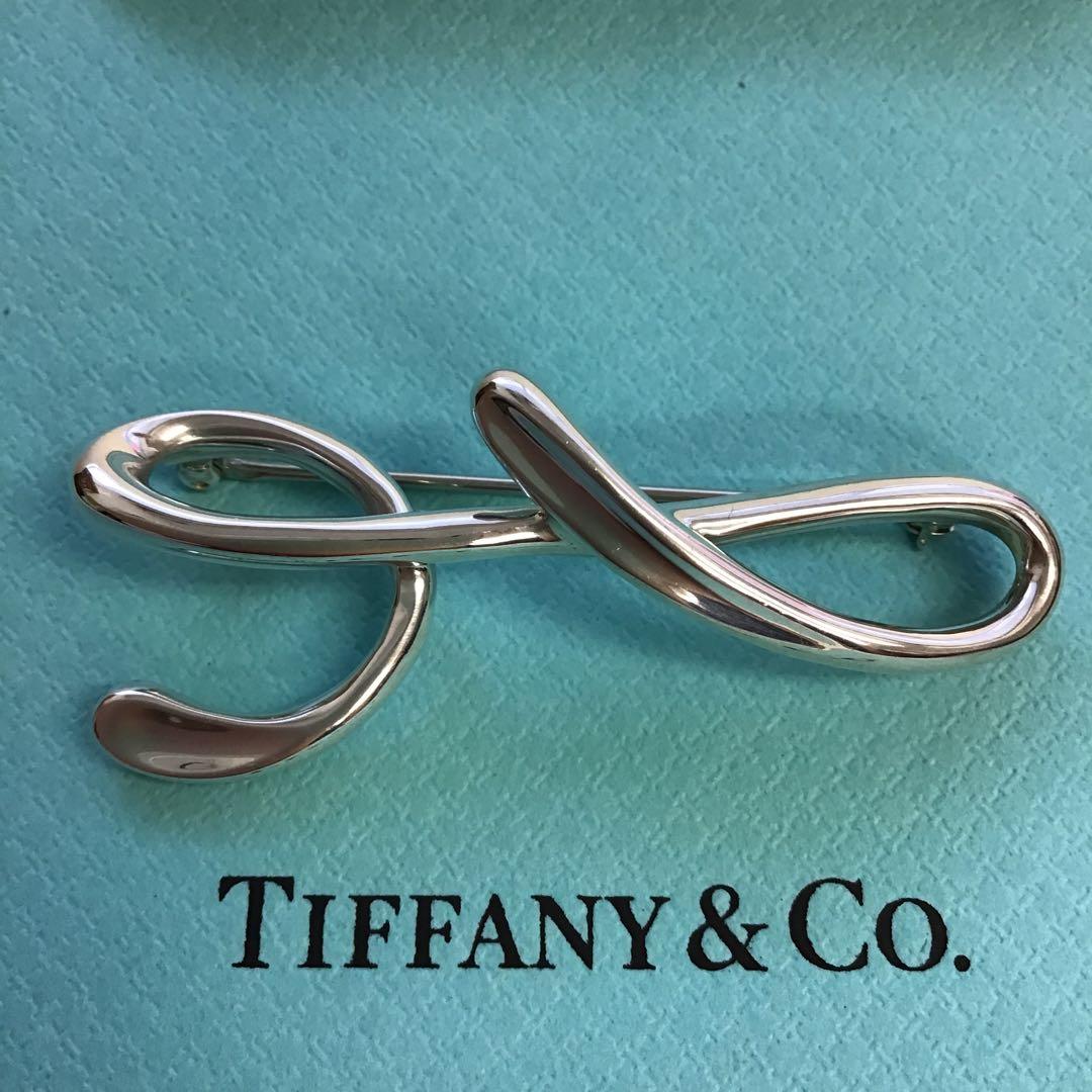❣️ティファニーTiffany & Co.❣️シルバーブローチ　イニシャル　Y