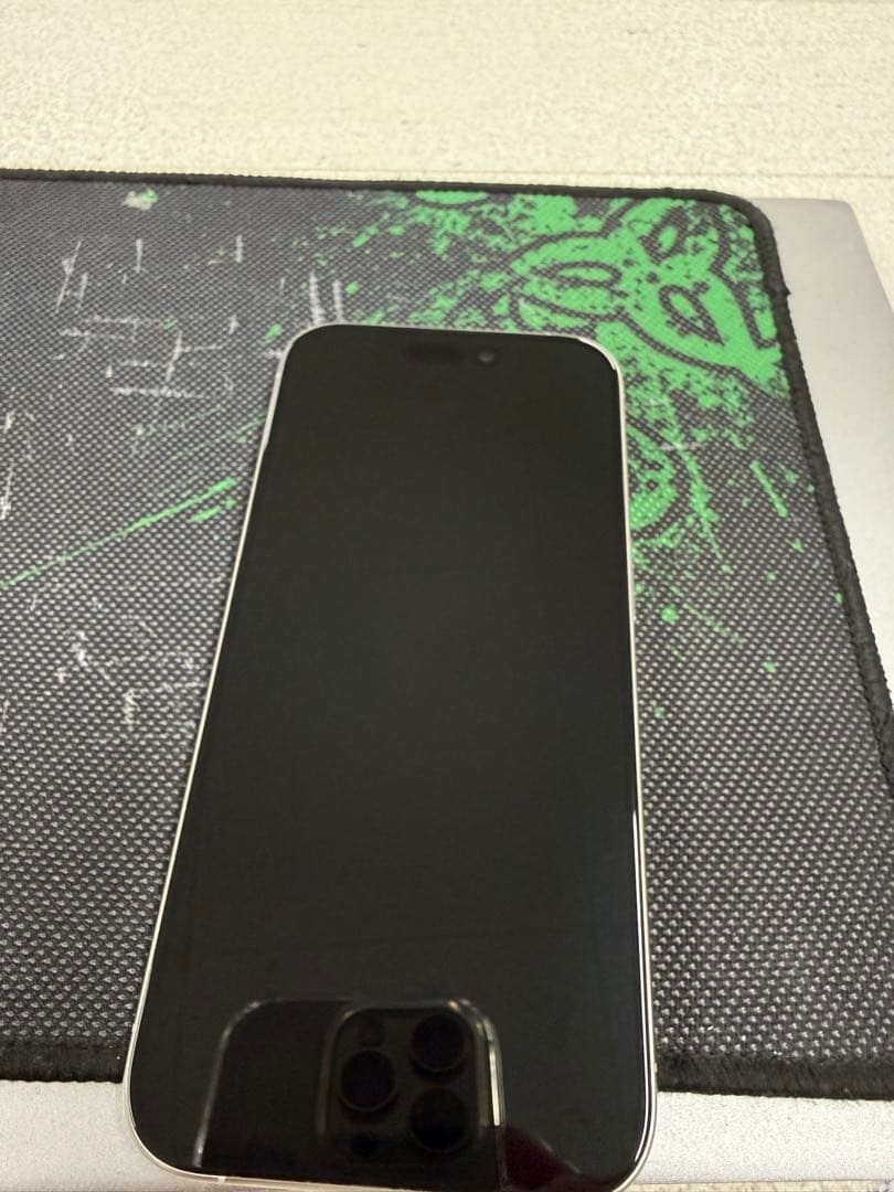 Iphone 15 pro 256gb sim フリー　バッテリー86％