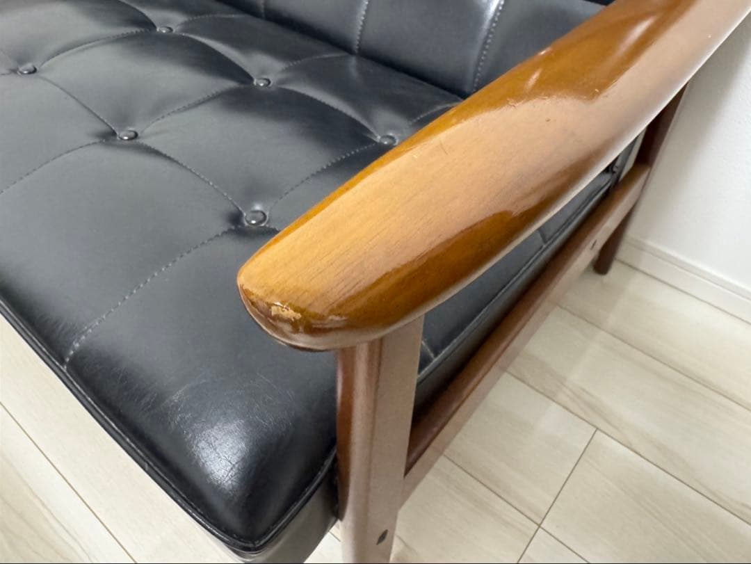 【４／9配送可能】【カリモク】ソファ／送料無料