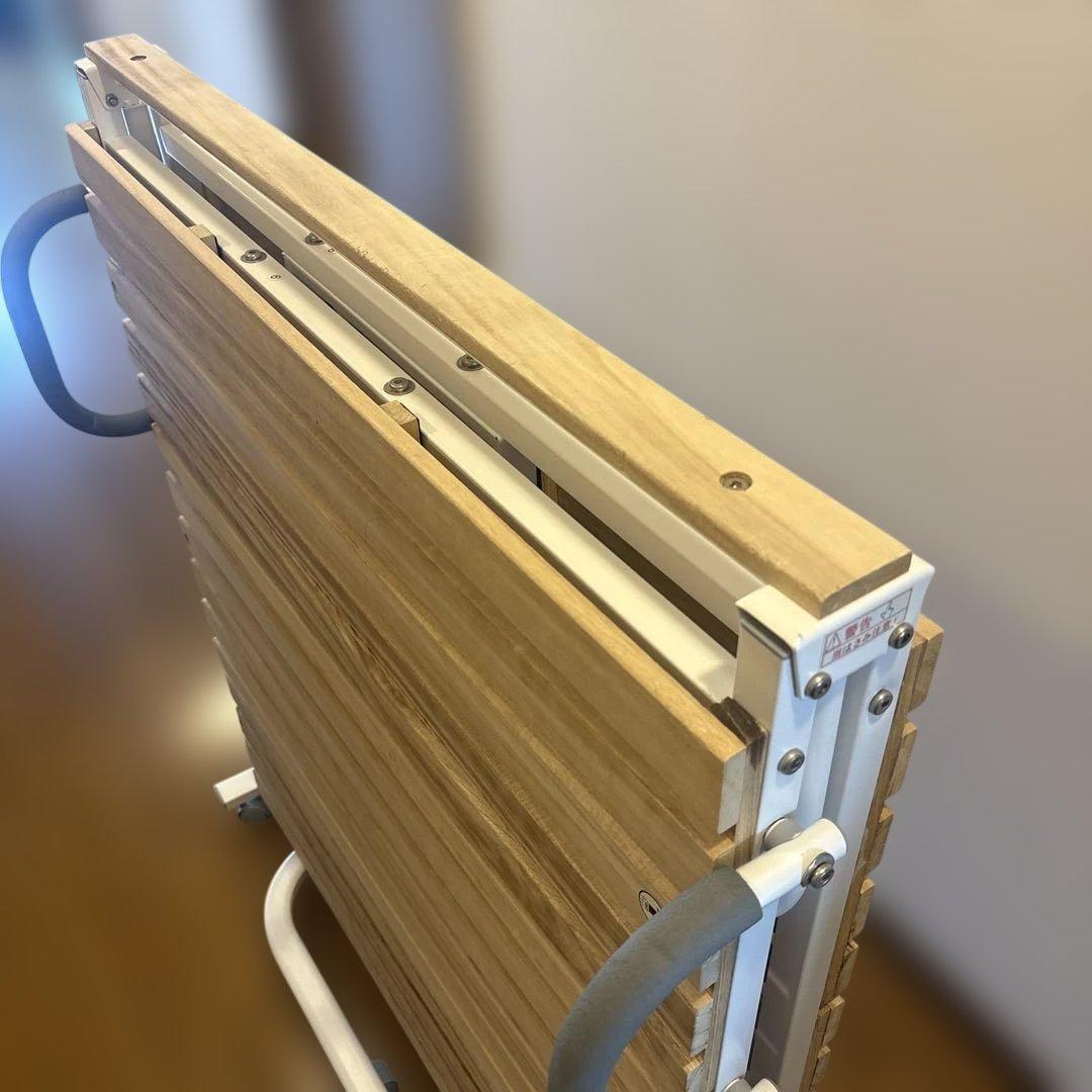 折りたたみベッド キャスター付き　ニトリ　シングル