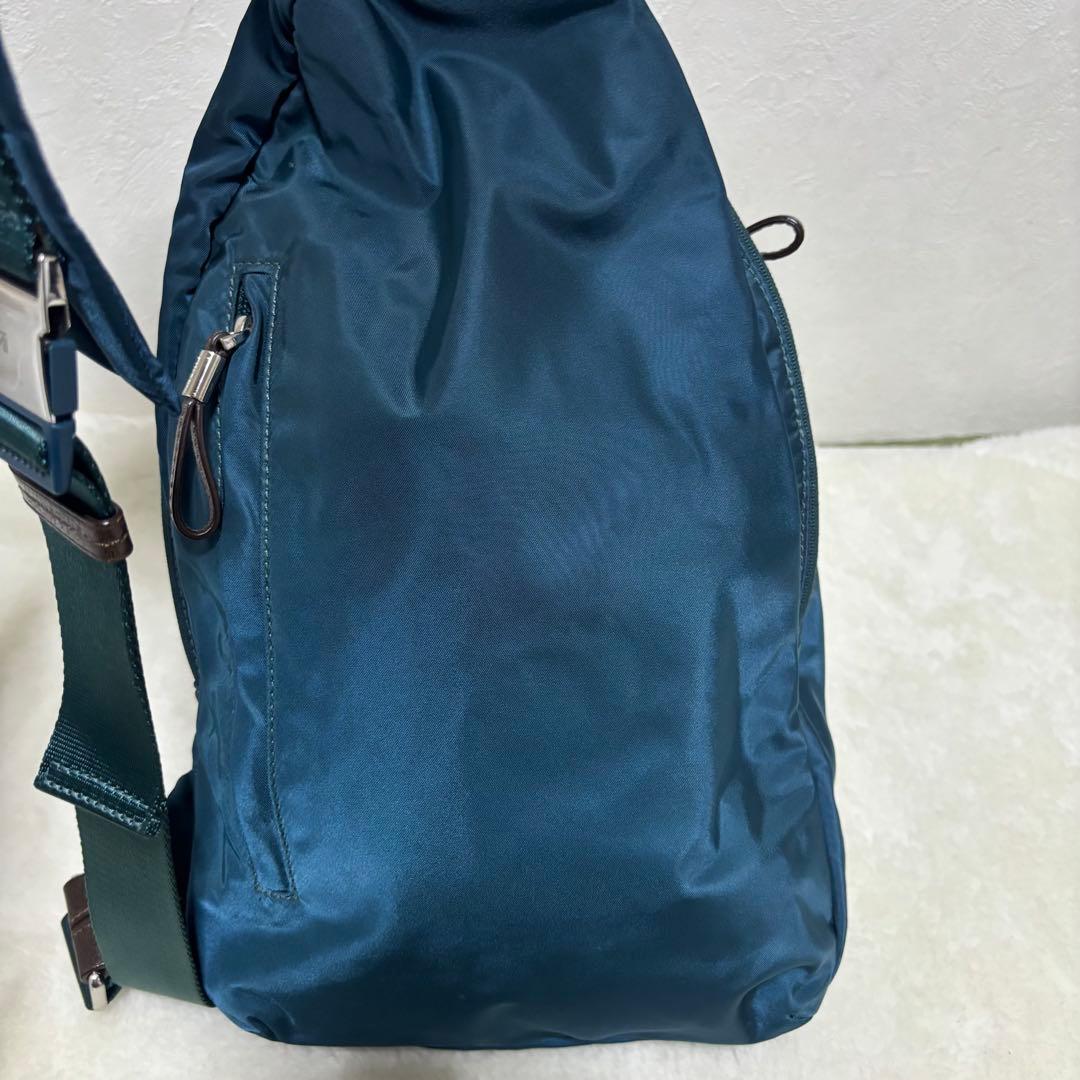 ✨極希少✨TUMI トゥミ ボディバッグ スリング ワンショルダー